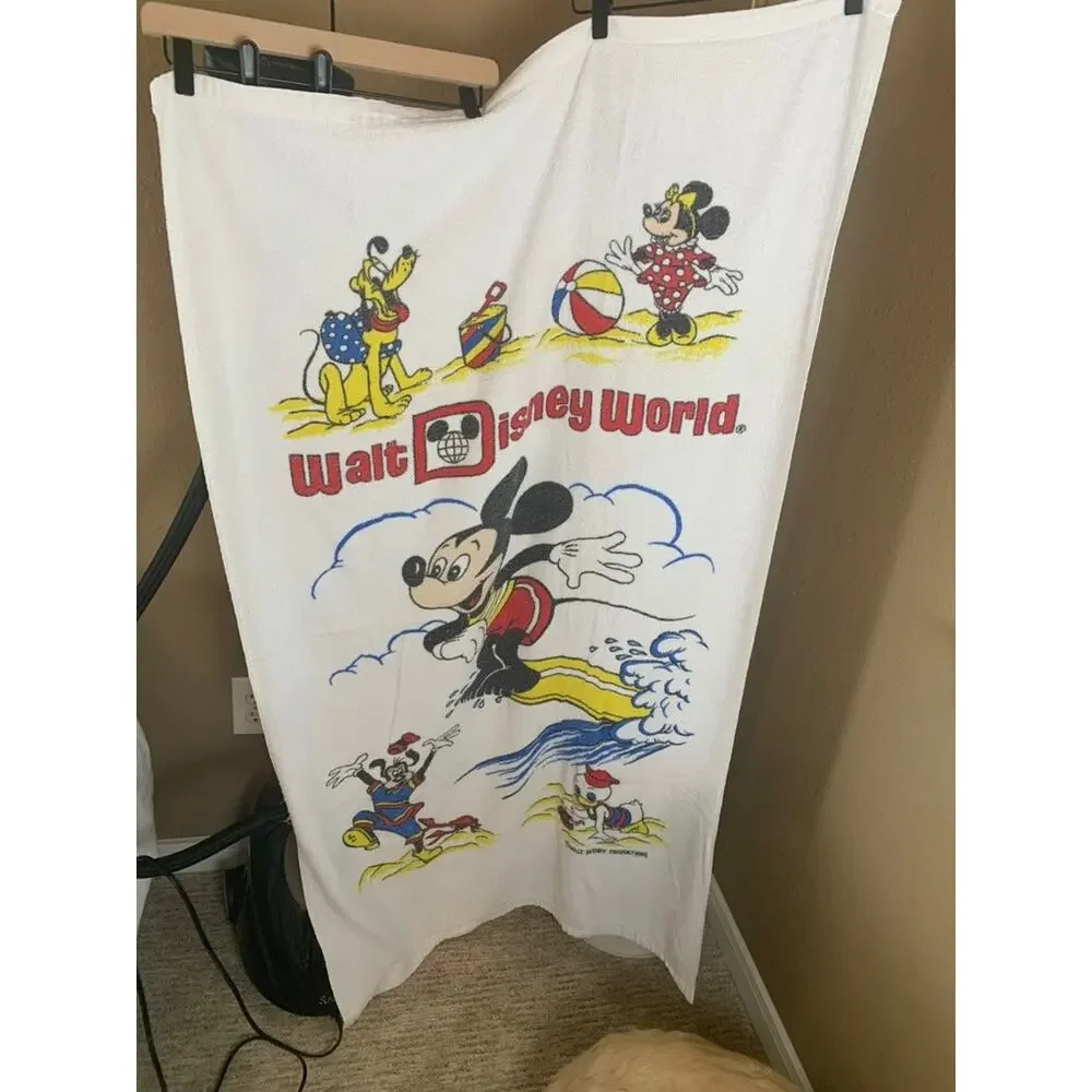 Vintage Walt Disney World Beach Towel Mickey Minnie Pluto Donald 100% Cotton